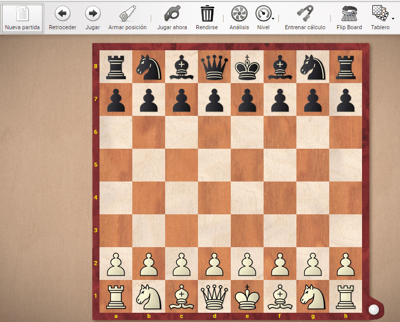 Juega al ajedrez online gratis contra la maquina o un rival